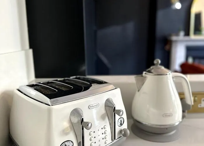 Lejlighed Beautiful 1 Bedroom Georgian Flat In Clifton Village With Parking Bristol