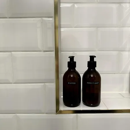 Apartment Beautiful 1 Bedroom Georgian Flat In Clifton Village With Parking